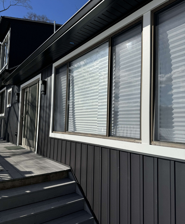 Emergency roof repair addressing storm damage in Totowa, NJ​